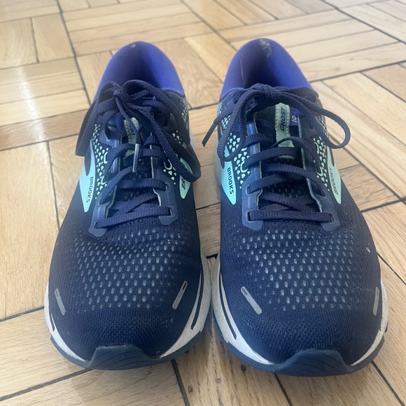 Brooks Women's Size 11 Running Shoes - Picture 5 of 5